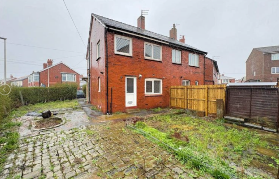 Updating in Blackpool photo